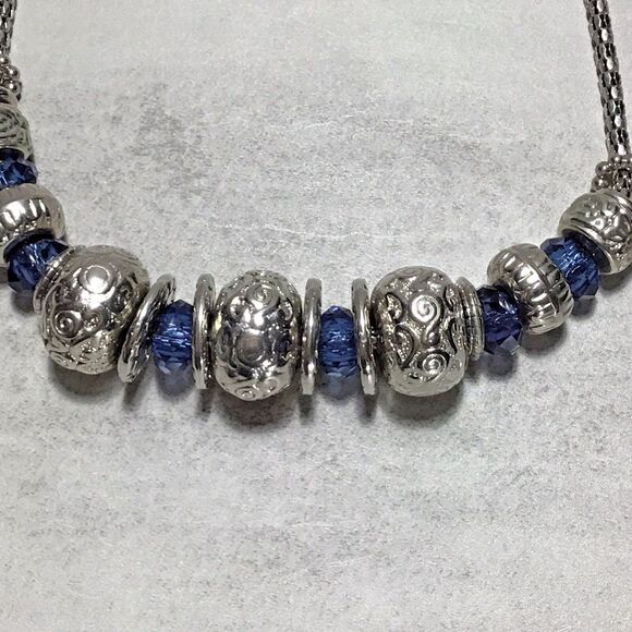 Sliding Beaded Necklace Chunky Bib Blue Faceted Silver Tone Mesh Chain 18.5" - Picture 2 of 5